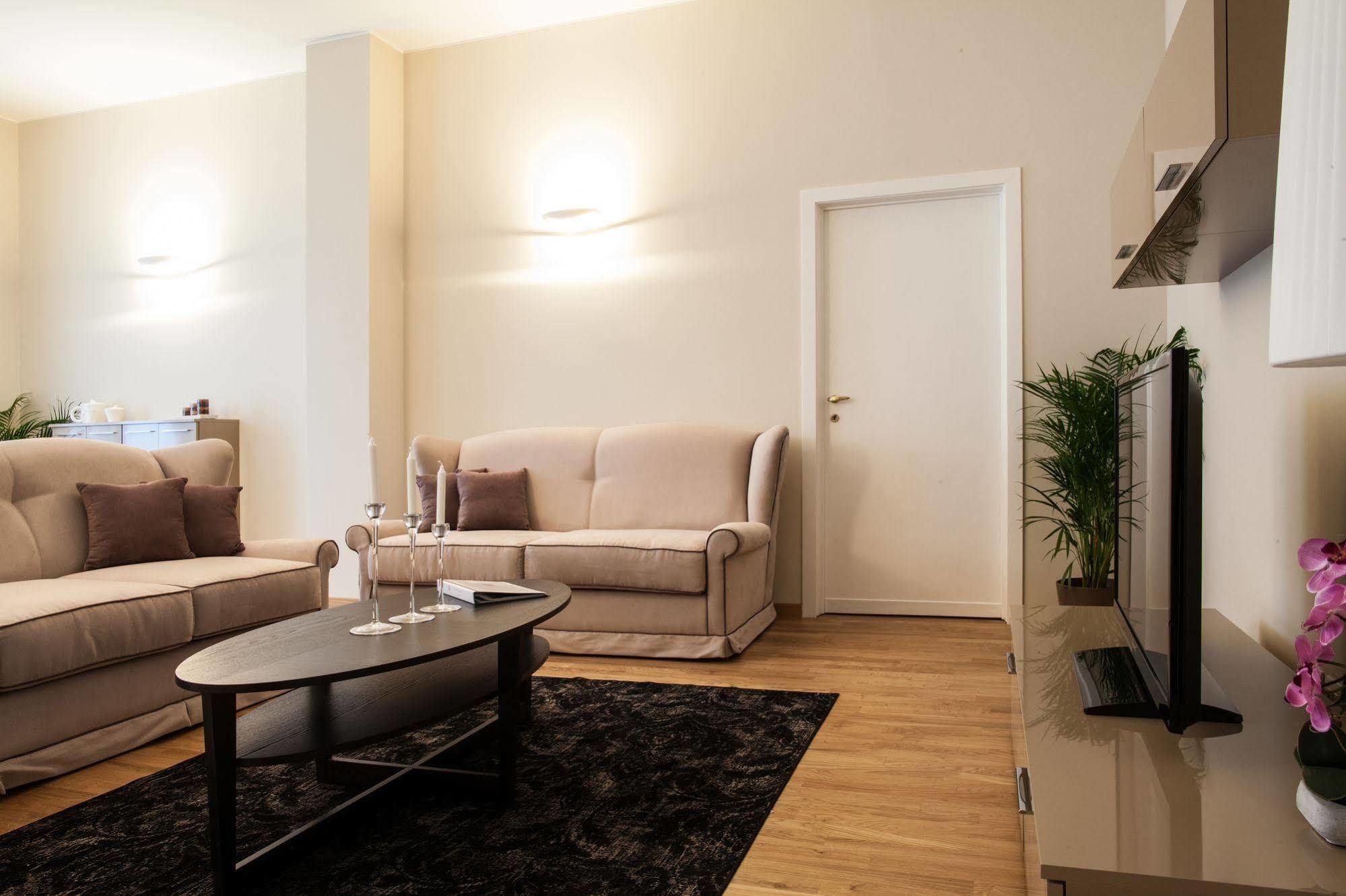 Milan Royal Suites Zewnętrze zdjęcie