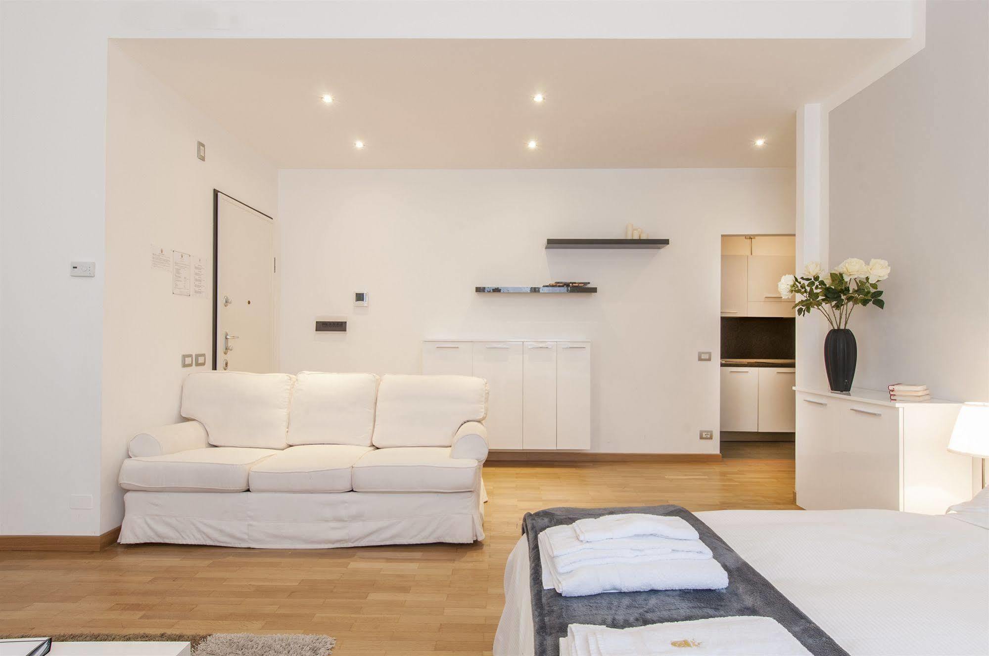 Milan Royal Suites Zewnętrze zdjęcie